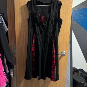 Chic Black and Red Plaid Women's Mini Dress